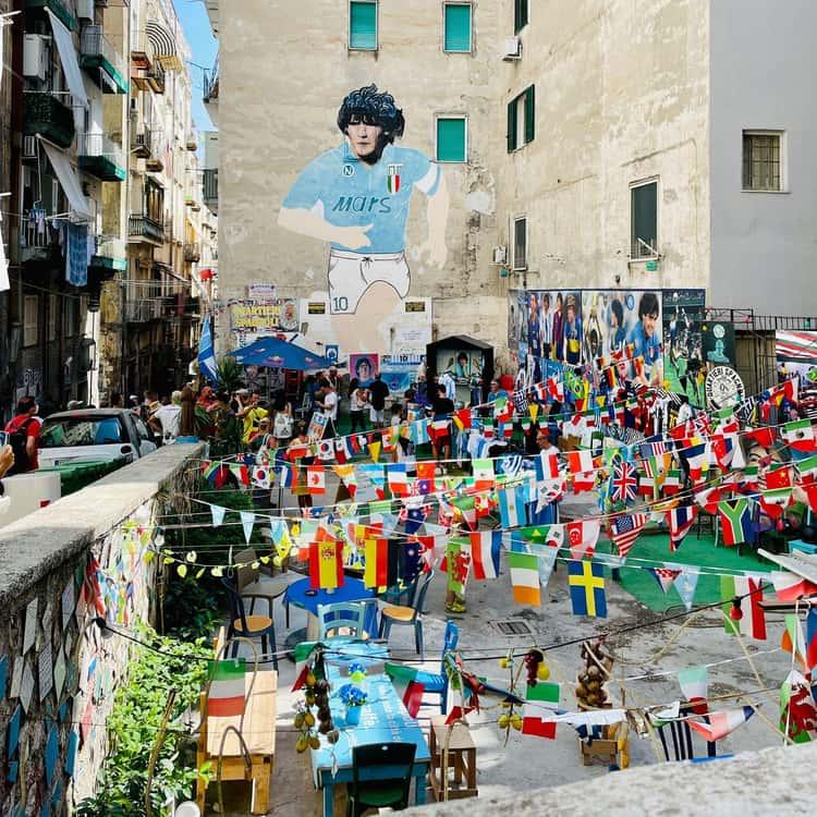 Muurschildering Maradona Spaanse Wijk Napels